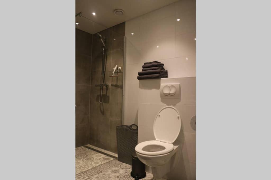Ruim appartement in prachtige fiets-wandelomgeving Abcoude Exterior foto