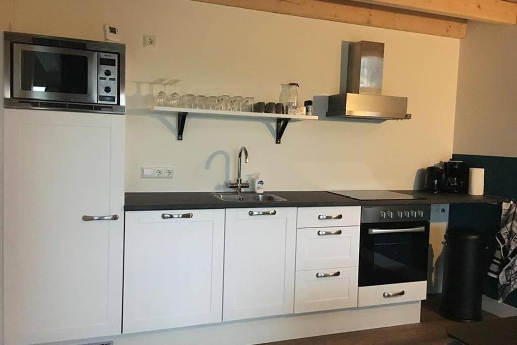 Ruim appartement in prachtige fiets-wandelomgeving Abcoude Exterior foto
